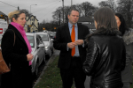 Karl McCartney MP with Cllr Lindsey Cawrey and concerned parents on the A607